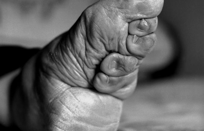 Chuyện những phụ nữ cuối cùng mang đôi chân gót sen