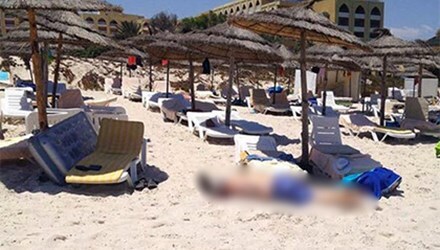 Xả súng đẫm máu ở khách sạn, 27 người thiệt mạng