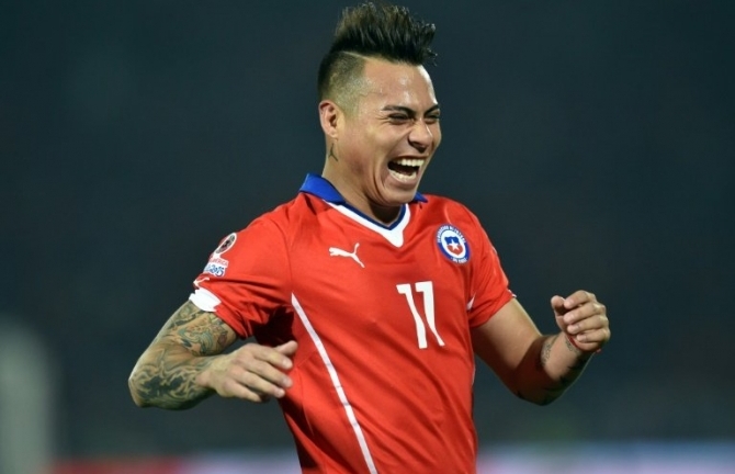 Chile 2-1 Peru: Vargas đưa chủ nhà vào chung kết sau 28 năm