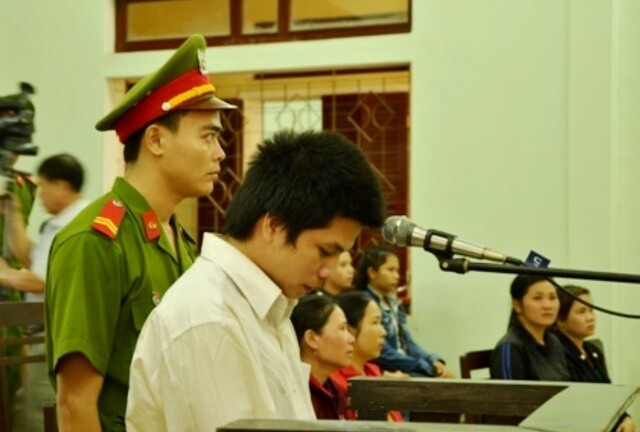 4 lần bị chồng ép uống thuốc độc vẫn xin giảm án cho chồng