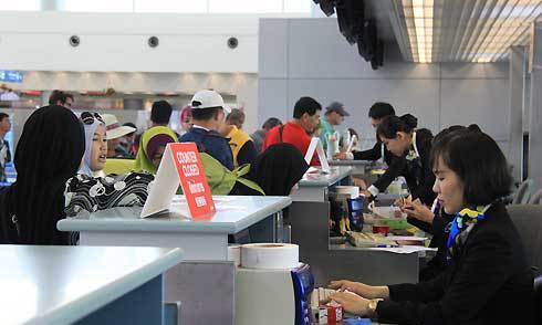 Vé máy bay giờ chót giá cao: Công khai chỗ trống để chặn 