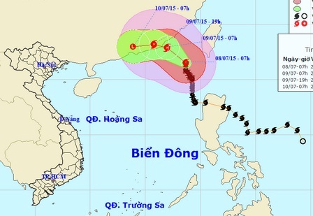 Bão số 2 đổi hướng, di chuyển vào đất liền