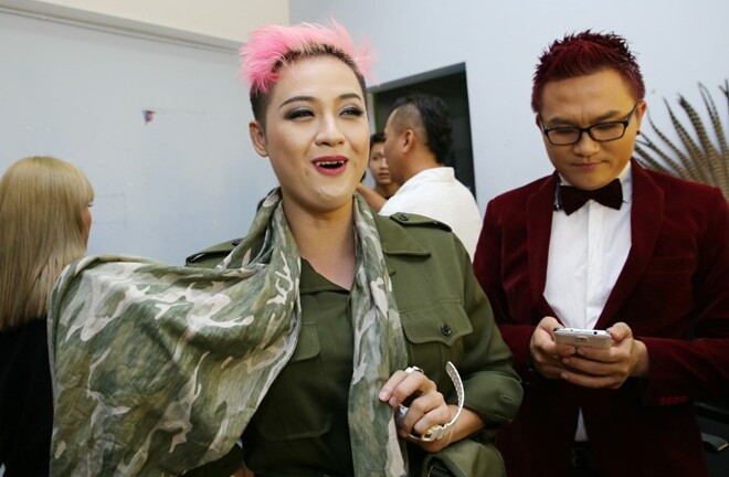 Hậu trường vui nhộn đêm chung kết Gương mặt thân quen 2015