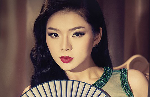 Lê Quyên lần đầu lên tiếng về vụ cho con đi tiểu vào túi nôn