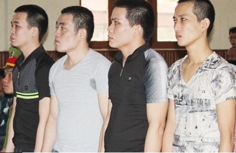 Nhóm thanh niên giết người khi vào bệnh viện thăm người