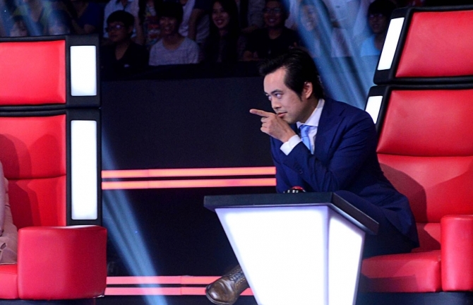 Giọng hát Việt nhí 2015 tập 4: Cẩm Ly phong Dương Khắc Linh là 