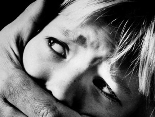 Bé 4 tuổi nghi bị bắt cóc đòi 1 tỷ, bất ngờ trở về