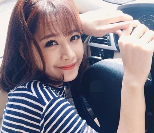 Hé lộ 'bảng báo giá' của hot girl, người đẹp trên Facebook