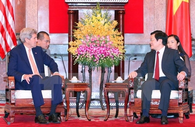 Chủ tịch nước Trương Tấn Sang: Đề nghị Hoa Kỳ sớm bỏ cấm vận vũ khí sát thương