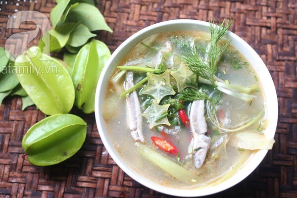 Canh khế cá cơm chua ngon lạ miệng cho ngày cuối tuần nắng nóng