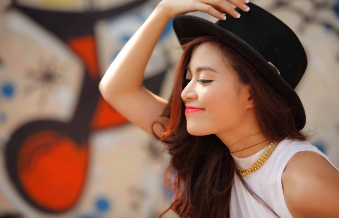 Hoàng Thùy Linh tham gia Lễ hội âm nhạc quốc tế Gió Mùa 2015