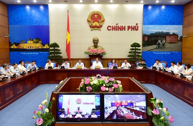 Thủ tướng: Tiếp tục quan tâm thực hiện hiệu quả chính sách xã hội