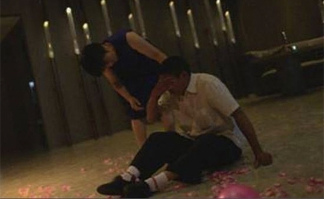 TQ: Cha khóc lóc thảm thiết vì con gái lấy chồng Nhật Bản