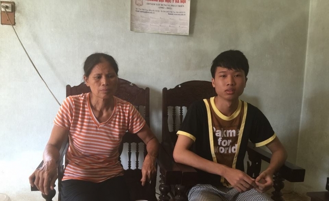 Gặp cậu học trò nghèo đạt thành tích cao trong kỳ thi THPT Quốc gia