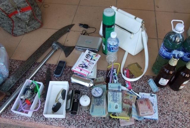 Trên đường vận chuyển ma túy, 3 đối tượng bị bắt giữ