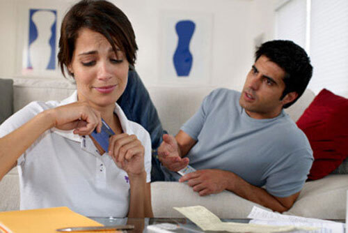 Sai lầm tài chính dễ mắc của các ông chồng