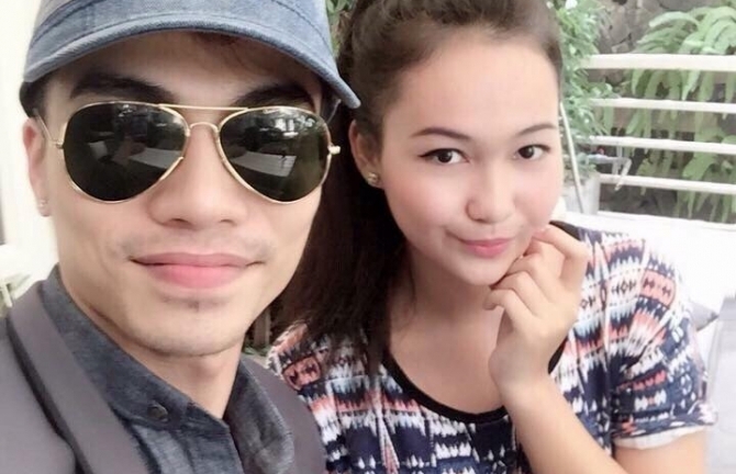 Kenny Sang bất ngờ khoe ảnh chụp cùng