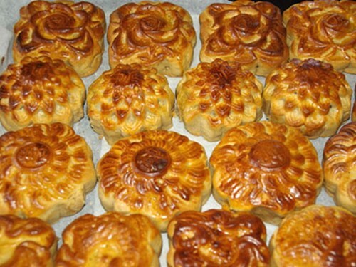 Cẩn trọng với bánh trung thu siêu rẻ