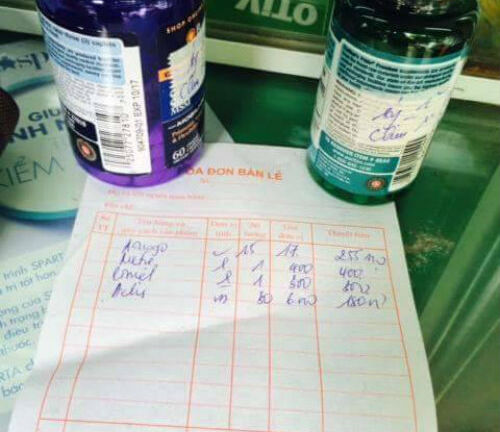 Nhà thuốc Minh Tâm tráo thuốc thành TP chức năng bán cho khách?