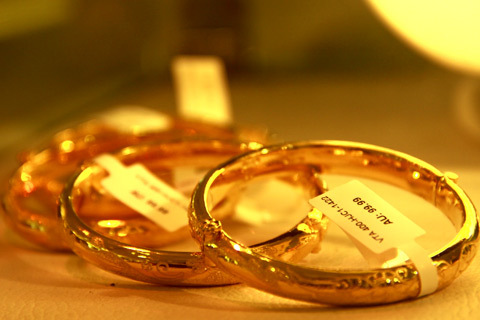 Giá vàng hôm nay 30/8: Giá vàng SJC giảm 50.000 đồng/lượng