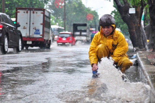 Quốc khánh 2/9: Hà Nội bố trí hơn 2.000 người sẵn sàng chống ngập