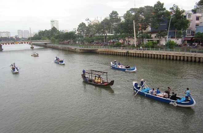  Việt Nam có tuyến du lịch đường thủy nội đô đầu tiên 