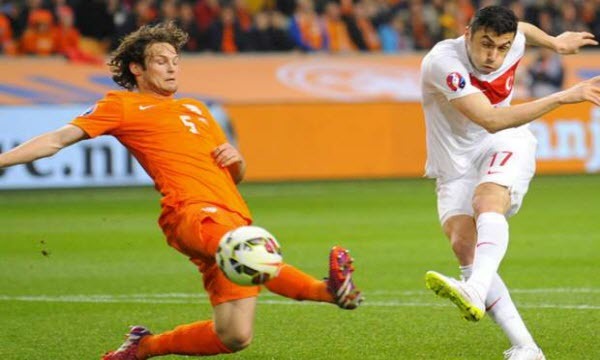 Thổ Nhĩ Kỳ 3-0 Hà Lan: Euro xa dần
