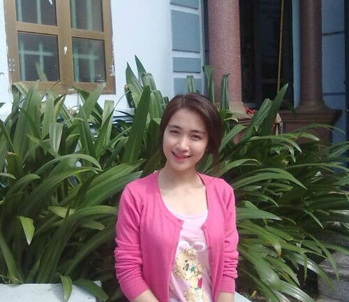 Khám phá cơ ngơi của gia đình Hòa Minzy ở quê