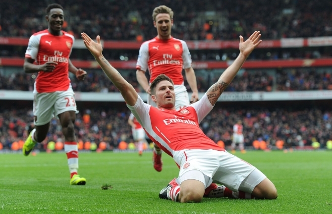 Arsenal 2-0 Stoke City: Giroud nhân đôi cách biệt