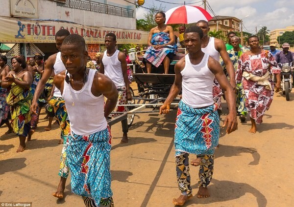 Cuộc sống vương giả của 