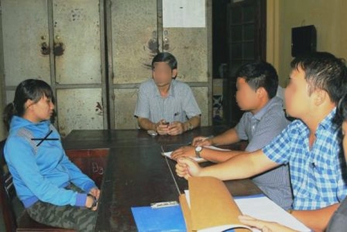 Bắt đối tượng câu kết với người nước ngoài lừa nhiều phụ nữ