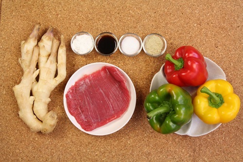 Thịt bò xào ớt chuông thơm ngon, hấp dẫn bữa cơm tối đầu tuần