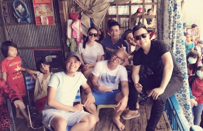 Vũ Khắc Tiệp xuống phim trường 