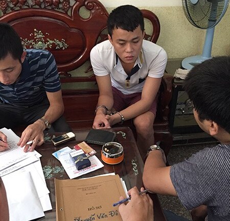 Lên mạng rao bán iPhone giá rẻ, lừa được hơn 3 tỷ đồng