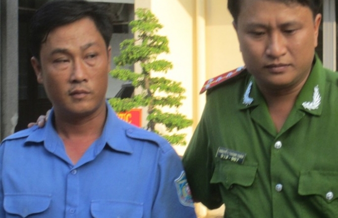 Bắt cán bộ đô thị 