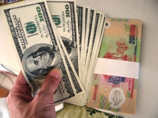 Tỷ giá USD/VND hôm nay (24/9) tăng nhẹ