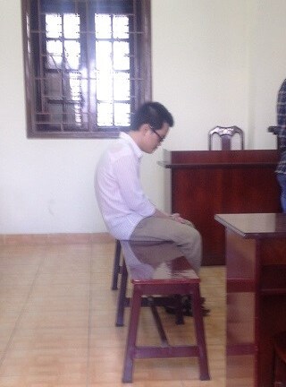 Thanh niên cướp tiệm vàng vì thiếu nợ lĩnh 7 năm tù