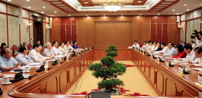 Bộ Chính trị làm việc với Ban Thường vụ Thành ủy Hà Nội