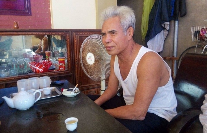 Nghi vấn tôm chết hàng loạt do doanh nghiệp xả cát thải gây ô nhiễm