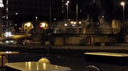 Xôn xao giám đốc và nữ nhân viên 