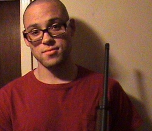 Danh tính nghi phạm xả xúng khiến 17 người thương vong ở Mỹ