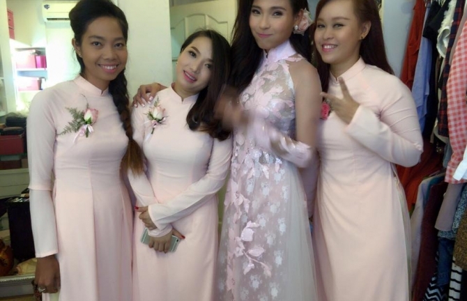 Lễ đính hôn ngọt ngào của Lương Thế Thành và Thúy Diễm