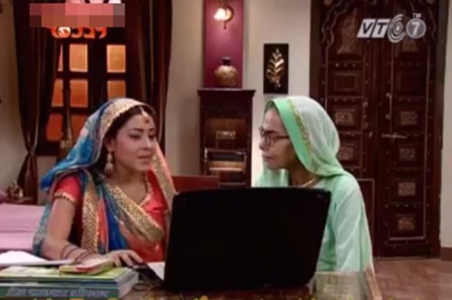 Cô dâu 8 tuổi: Bà Kalyani học dùng máy tính, Gauri được khen ngợi hết lời