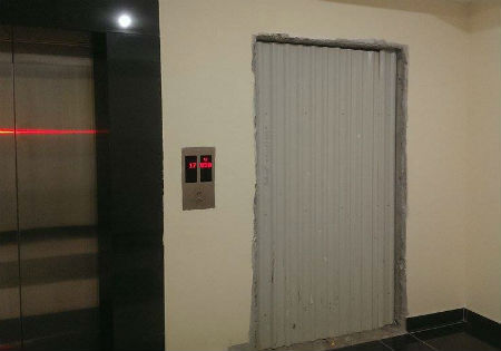 Hồ Gươm Plaza bị dân tố 