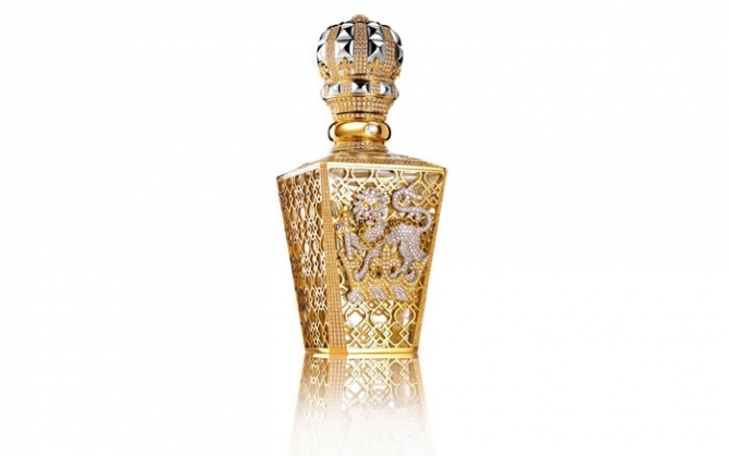 Lọ nước hoa 5 tỷ có gì đặc biệt?