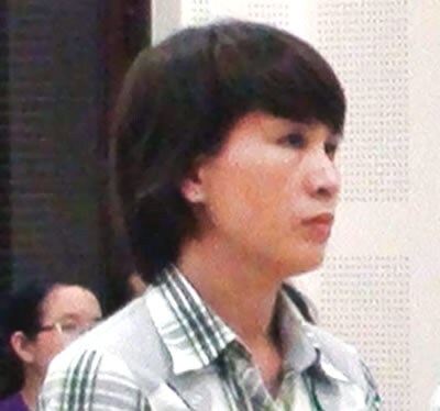  Bắt tạm giam cựu giáo viên chiếm đoạt 4,8 tỷ đồng