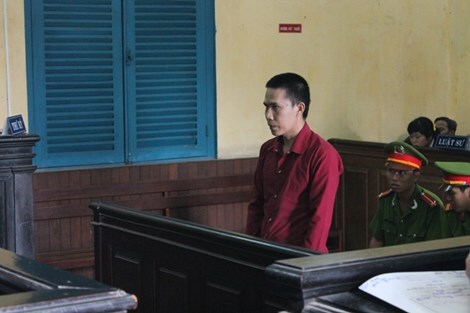 Ghẹo người yêu của bạn nhậu còn ra tay giết người