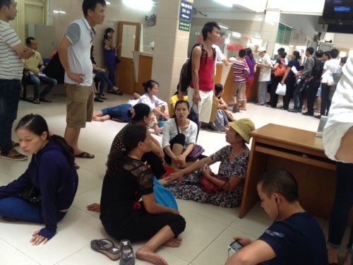 Bộ Y tế: Cuối năm 2015 sẽ tăng viện phí