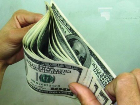 Giá USD hôm nay 12/10: Biến động không đều