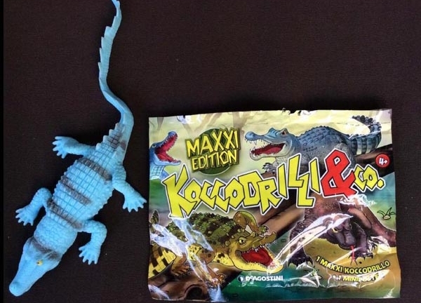 Đồ chơi nhựa hình cá sấu của Trung Quốc chứa độc tố lớn